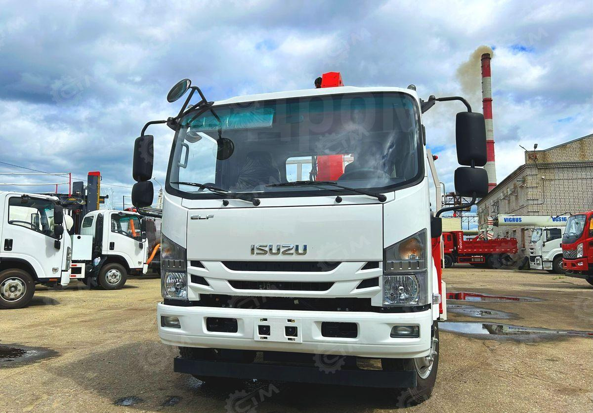 Isuzu Elf - Бортовой грузовик/ Платформа, Автоманипулятор: фото 2 Isuzu Elf - Бортовой грузовик/ Платформа, Автоманипулятор: фото 2