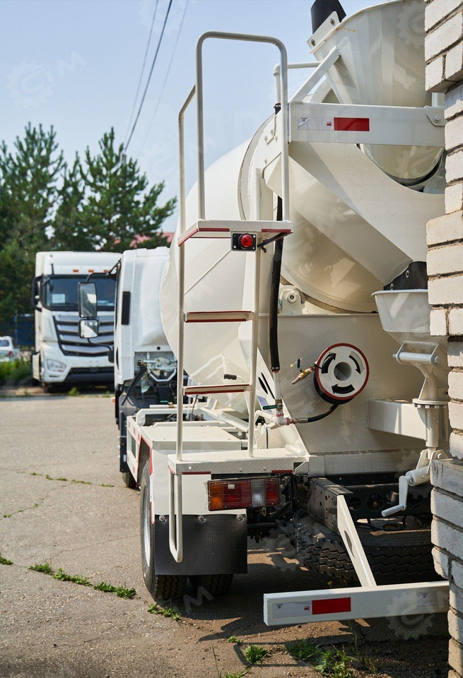 Isuzu Elf - Автобетоносмеситель: фото 5 Isuzu Elf - Автобетоносмеситель: фото 5