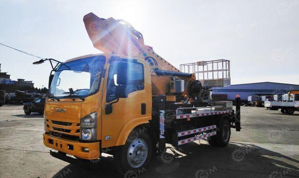 Новый Грузовик с подъемником Isuzu Elf: фото 8