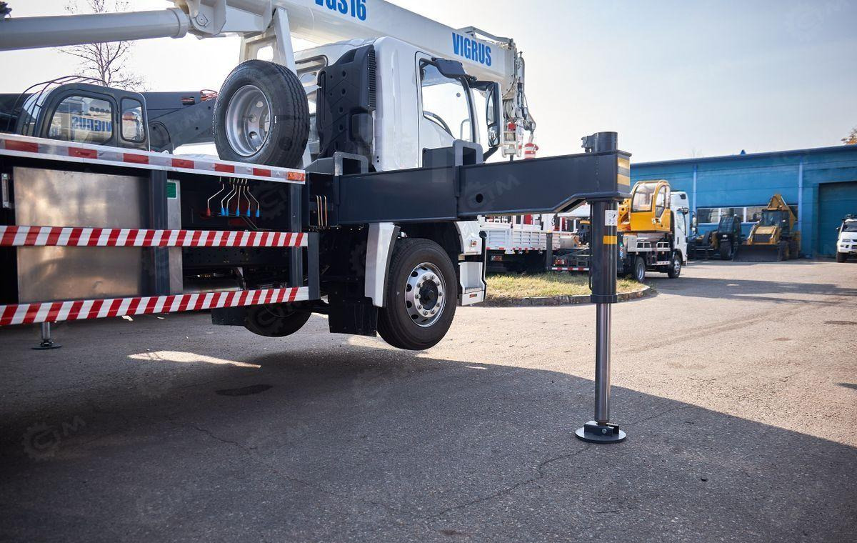 Новый Автокран Isuzu Giga: фото 13