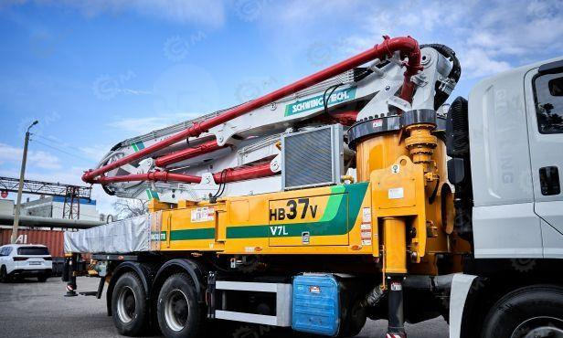 Автобетононасос Isuzu Giga: фото 12