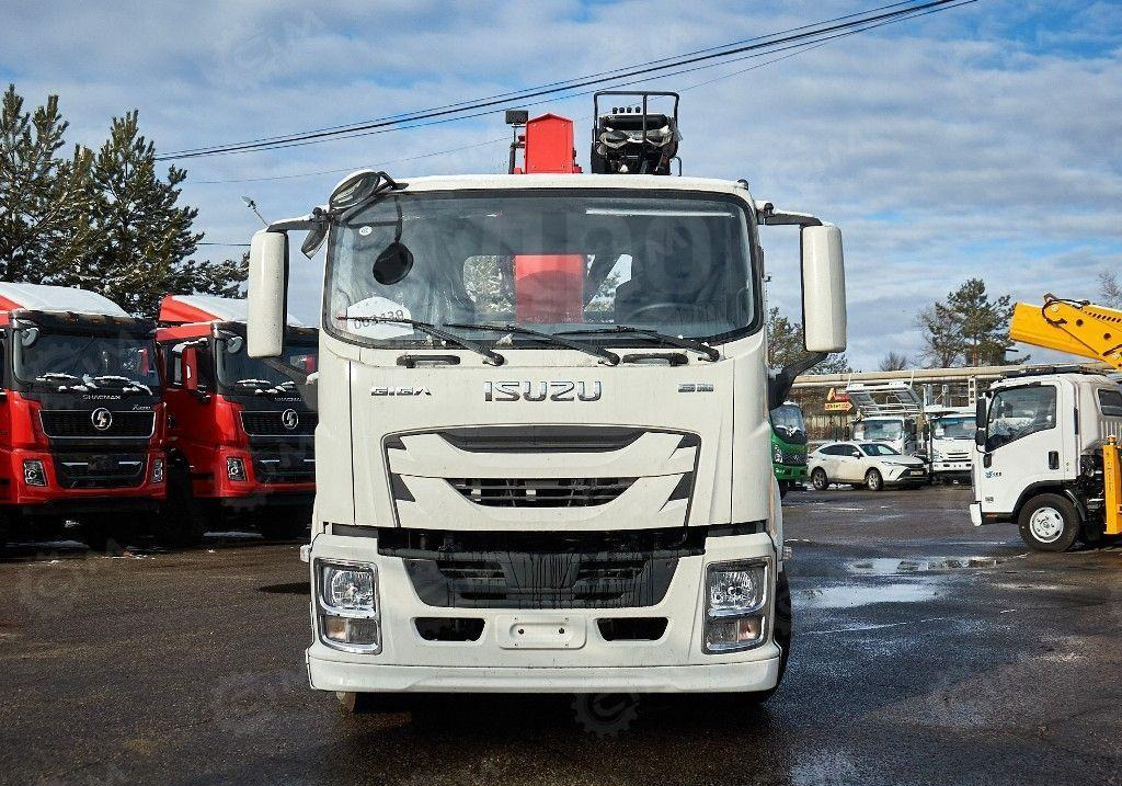 Isuzu Giga - Бортовой грузовик/ Платформа, Автоманипулятор: фото 2 Isuzu Giga - Бортовой грузовик/ Платформа, Автоманипулятор: фото 2