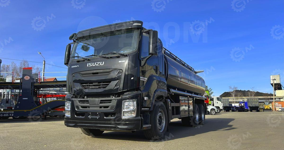 Isuzu Giga - Грузовик с цистерной: фото 1 Isuzu Giga - Грузовик с цистерной: фото 1