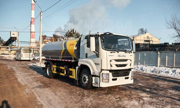 Isuzu Giga - Ассенизатор, илосос: фото 2 Isuzu Giga - Ассенизатор, илосос: фото 2