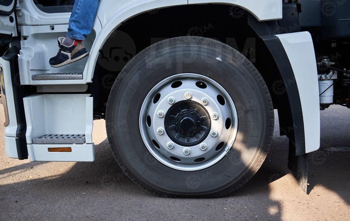 Новый Автокран Isuzu Giga: фото 45