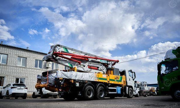 Автобетононасос Isuzu Giga: фото 10