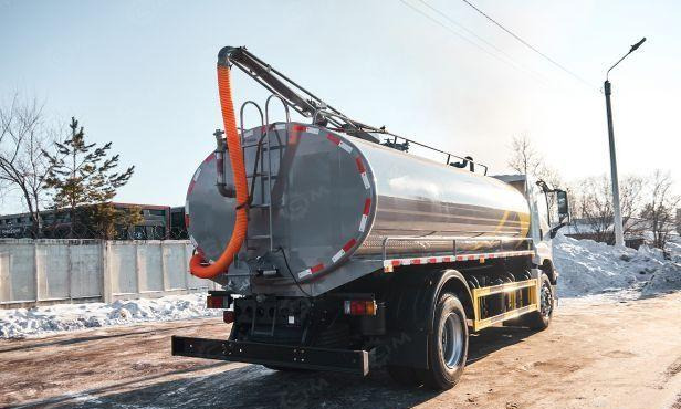 Isuzu Giga - Ассенизатор, илосос: фото 3 Isuzu Giga - Ассенизатор, илосос: фото 3