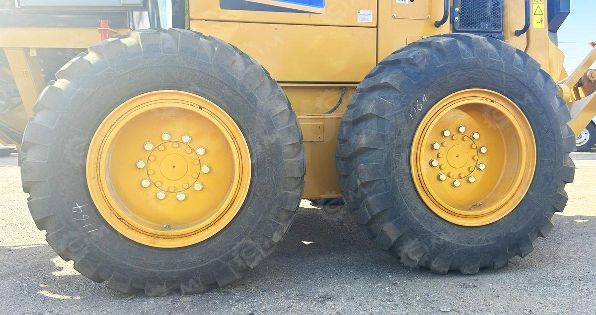 Новый Грейдер SEM 922F AWD: фото 8