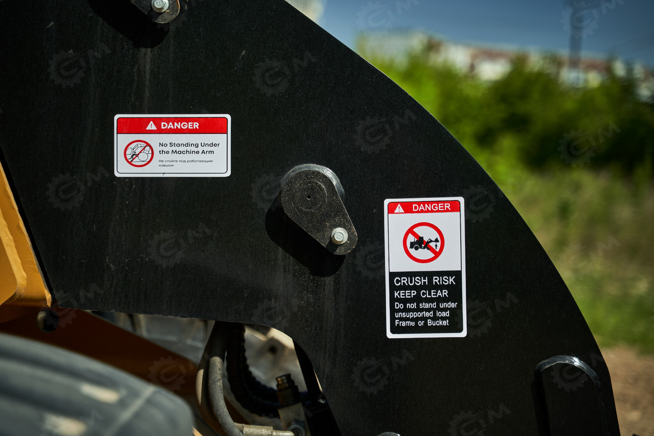 Новый Телескопический погрузчик YUGONG TR735 4WD: фото 42