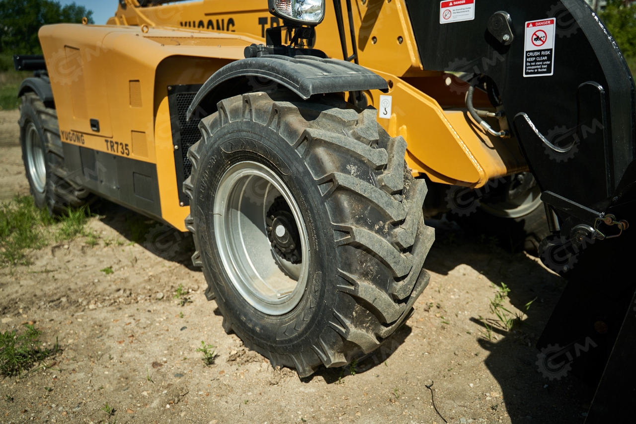 Новый Телескопический погрузчик YUGONG TR735 4WD: фото 45