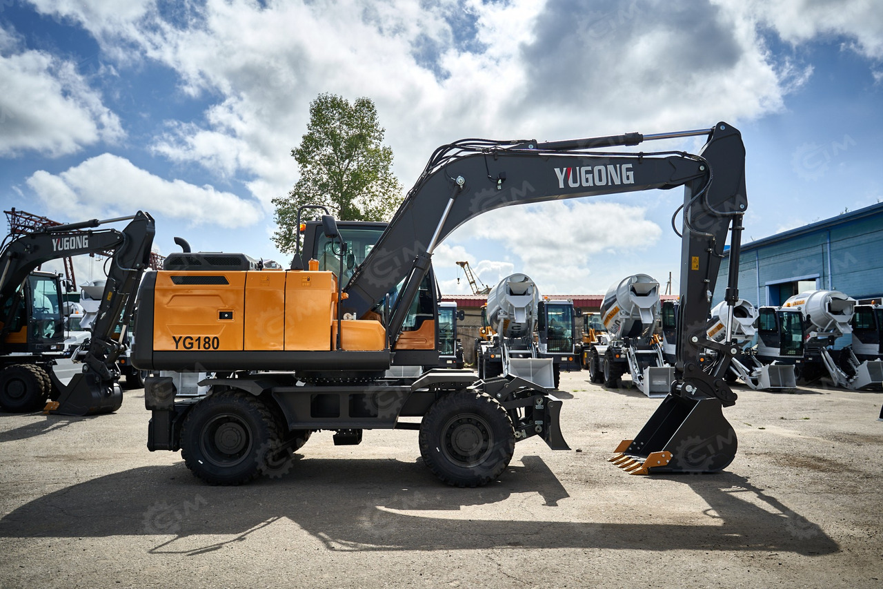 YUGONG YG180 - Колёсный экскаватор: фото 1 YUGONG YG180 - Колёсный экскаватор: фото 1