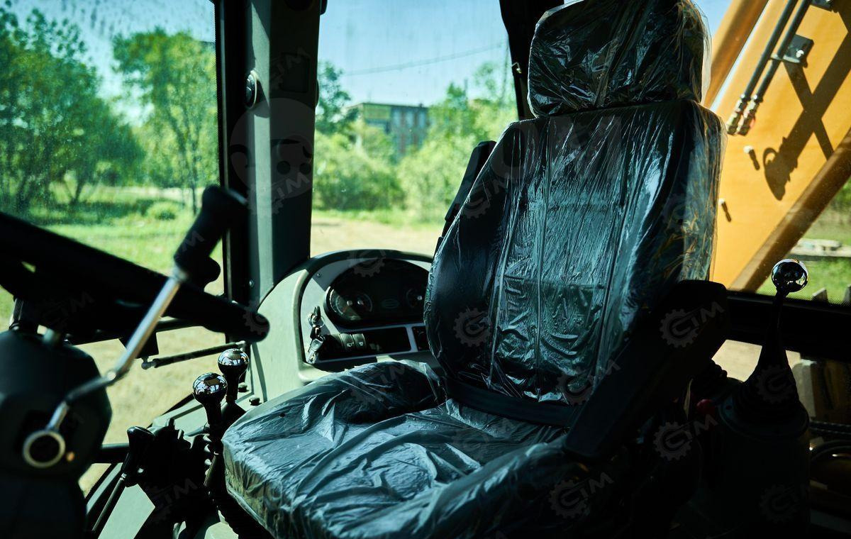 Новый Экскаватор-погрузчик Yugong 45-25: фото 30