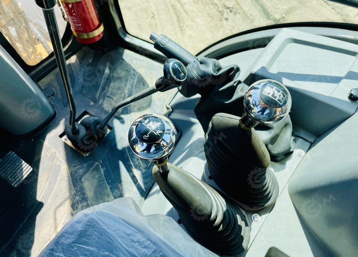 Новый Экскаватор-погрузчик Yugong 45-25: фото 34