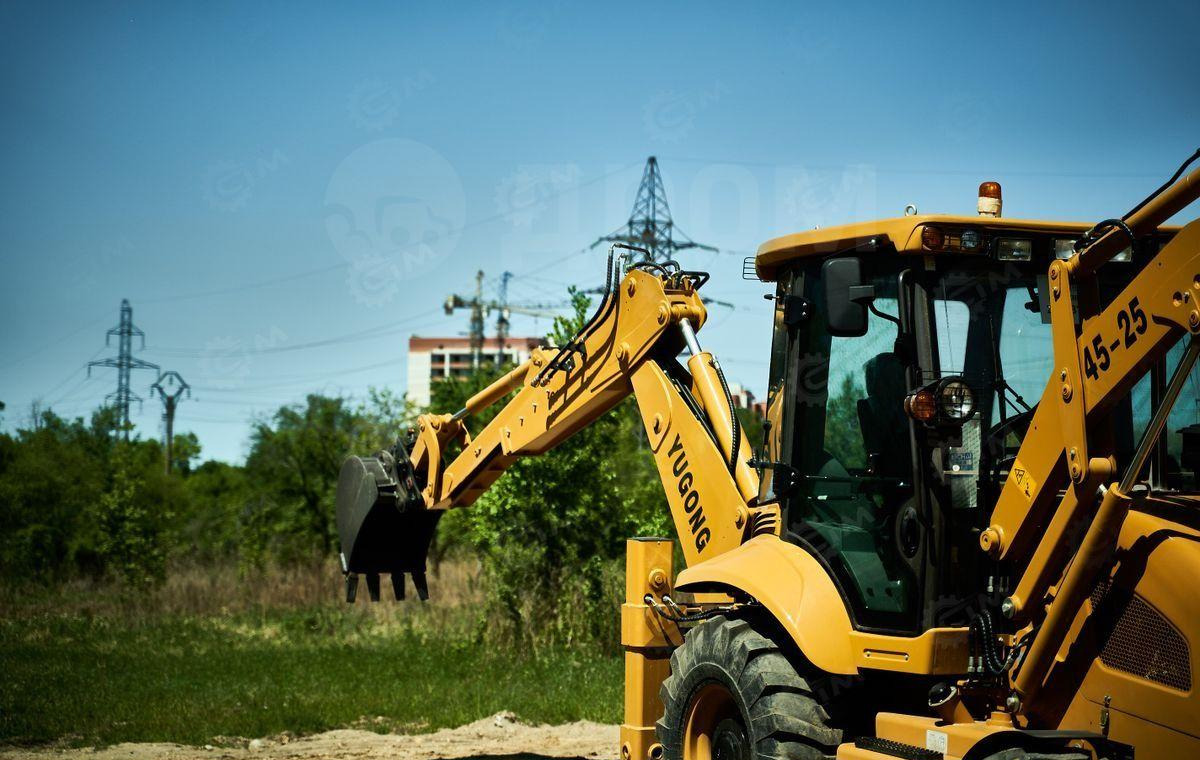 Новый Экскаватор-погрузчик Yugong 45-25: фото 8