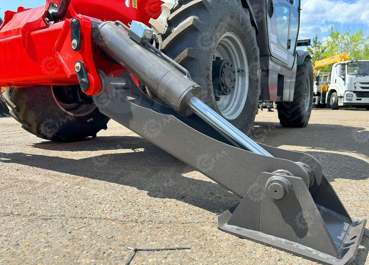 Новый Телескопический погрузчик Yugong TR4018: фото 8