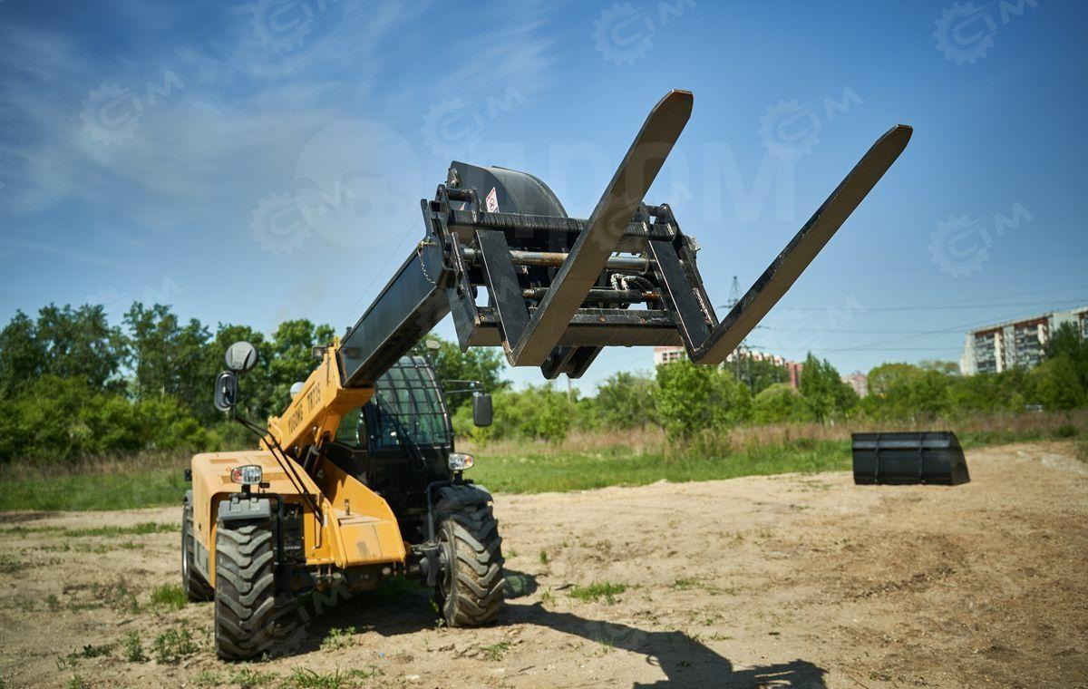 Новый Телескопический погрузчик Yugong TR735: фото 39