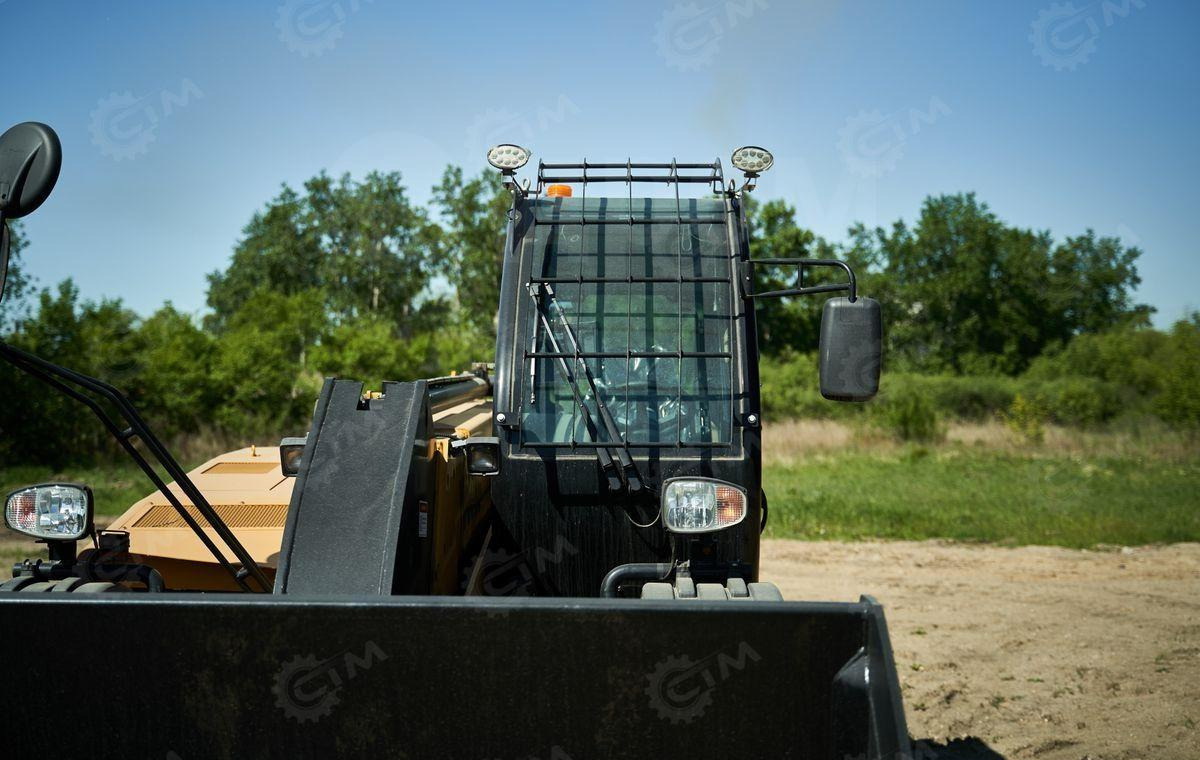 Новый Телескопический погрузчик Yugong TR735: фото 19