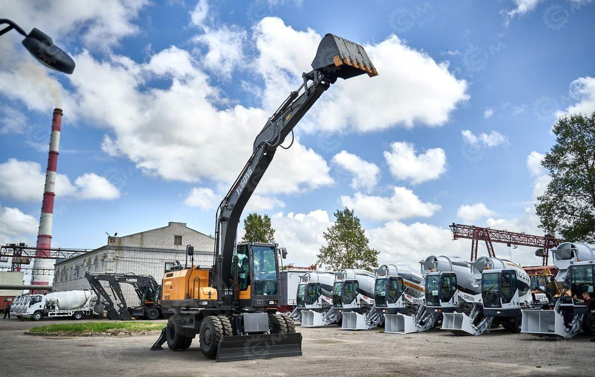 Новый Экскаватор-погрузчик Yugong YG160: фото 6