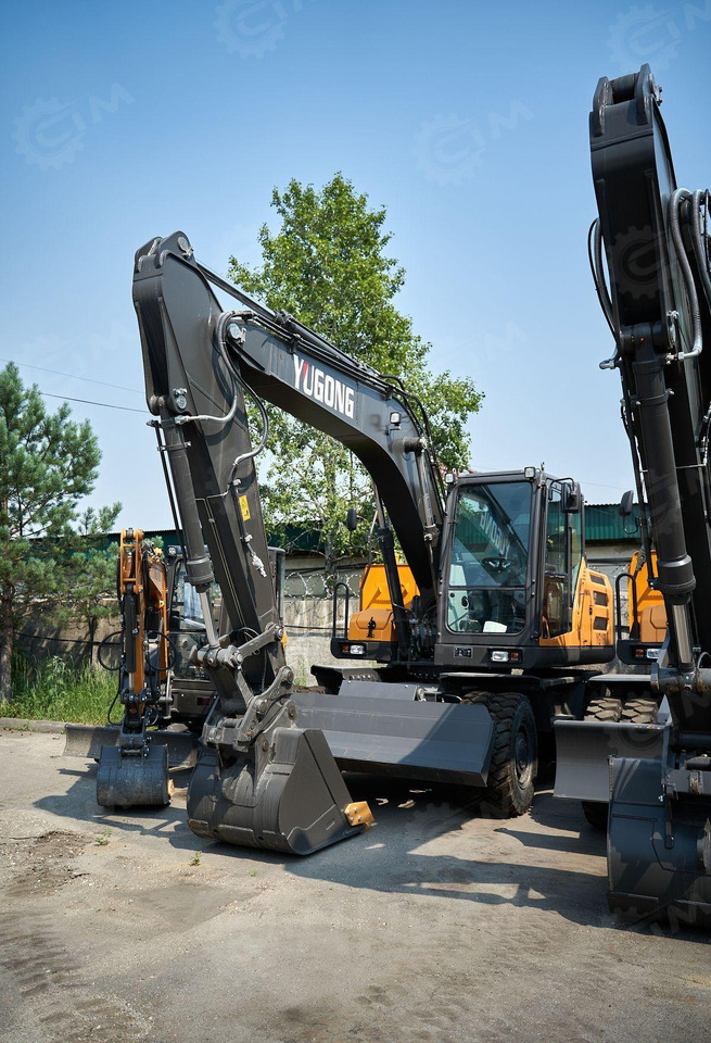 Новый Экскаватор-погрузчик Yugong YG160: фото 16