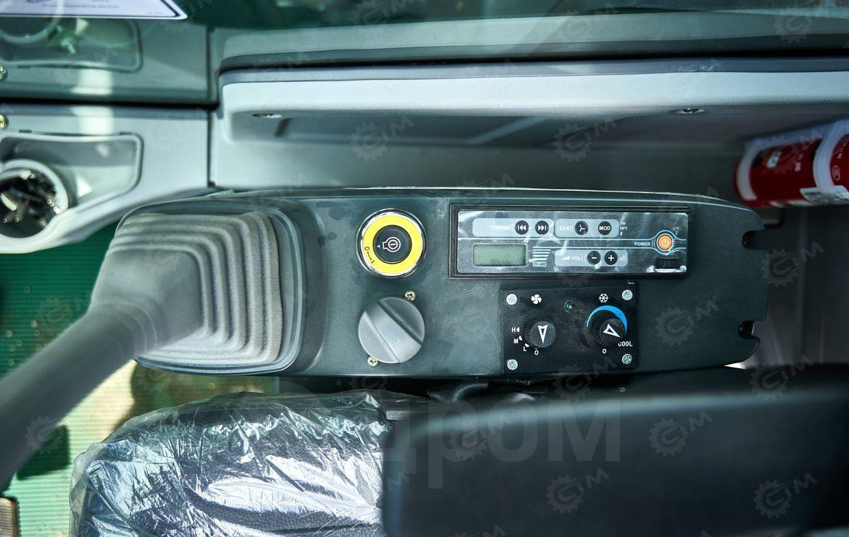 Новый Экскаватор-погрузчик Yugong YG160: фото 30