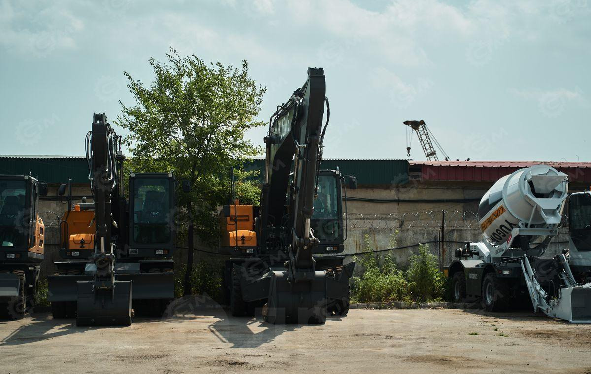 Новый Колёсный экскаватор Yugong YG215: фото 19