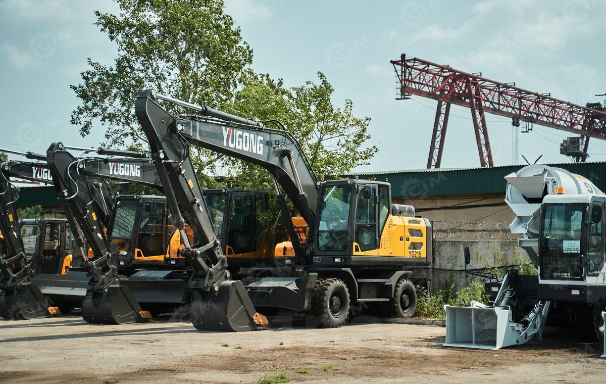 Новый Колёсный экскаватор Yugong YG215: фото 16