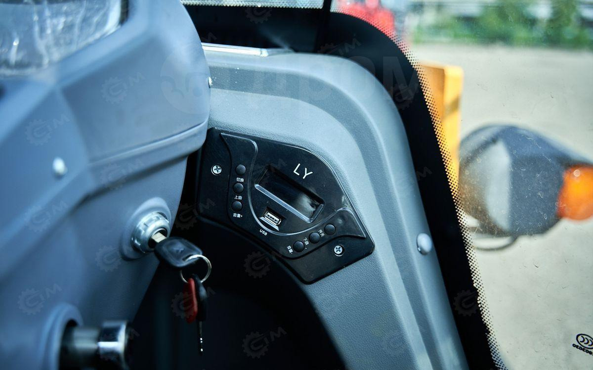 Новый Колёсный погрузчик Yugong ZL20: фото 30