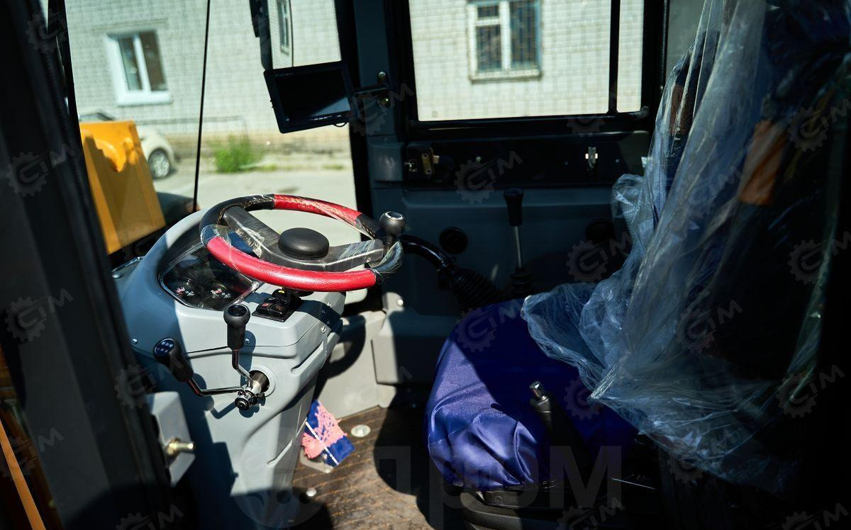 Новый Колёсный погрузчик Yugong ZL30: фото 26