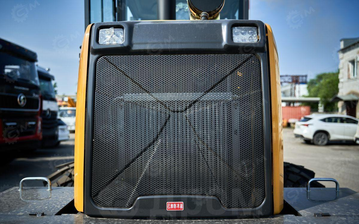 Новый Колёсный погрузчик Yugong ZL30: фото 21