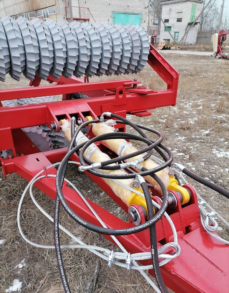 Завод Автотехнологий ККЗ-10-03 SPIKE - Полевой каток: фото 4 Завод Автотехнологий ККЗ-10-03 SPIKE - Полевой каток: фото 4