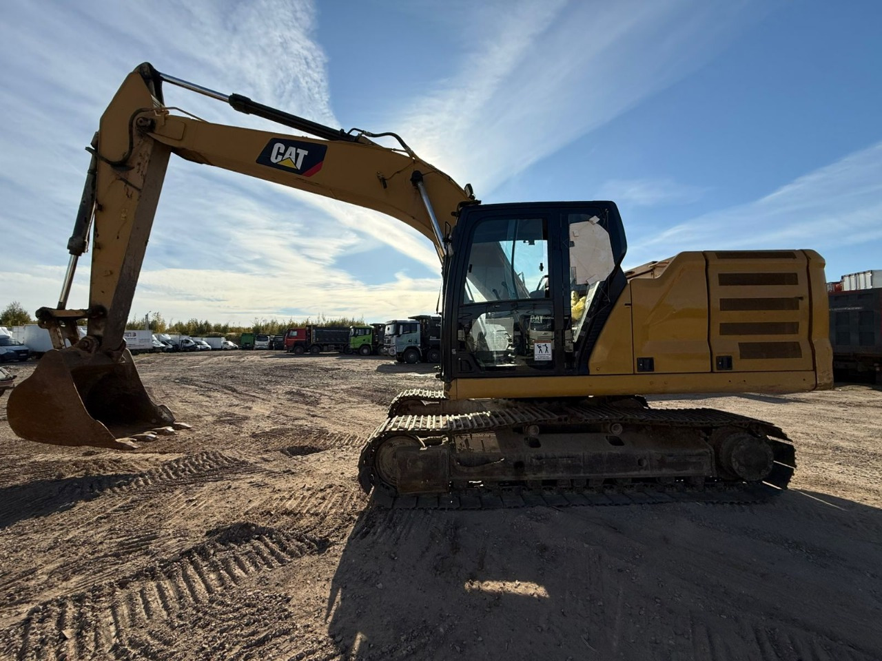 Caterpillar 320GC - Гусеничный экскаватор: фото 3 Caterpillar 320GC - Гусеничный экскаватор: фото 3