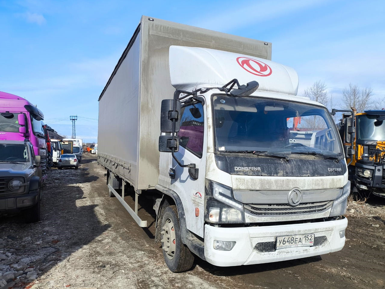 DongFeng 2818F-51 - Тентованный грузовик: фото 2 DongFeng 2818F-51 - Тентованный грузовик: фото 2