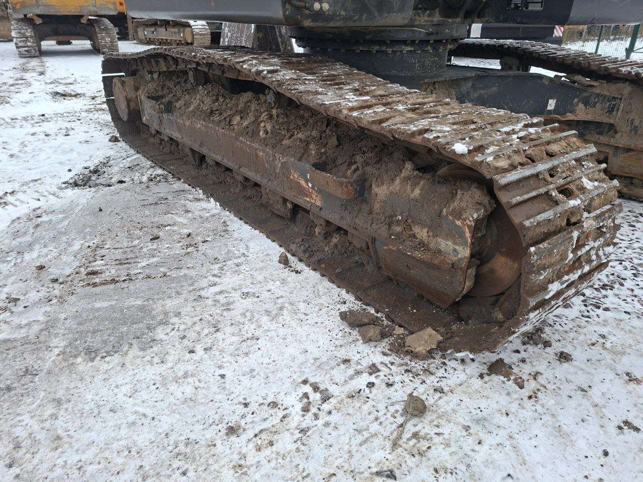 Гусеничный экскаватор Doosan DX220LC-7M: фото 10 Гусеничный экскаватор Doosan DX220LC-7M: фото 10