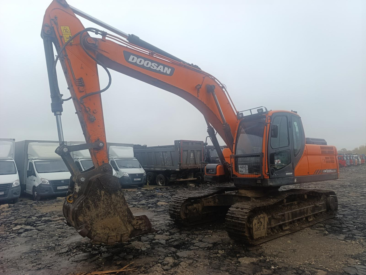 Doosan DX225NLCA - Гусеничный экскаватор: фото 3 Doosan DX225NLCA - Гусеничный экскаватор: фото 3