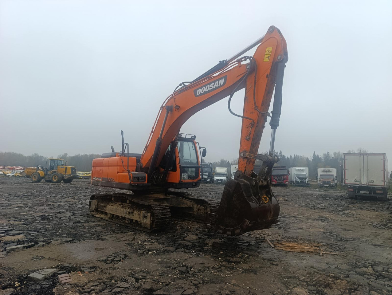 Doosan DX225NLCA - Гусеничный экскаватор: фото 2 Doosan DX225NLCA - Гусеничный экскаватор: фото 2