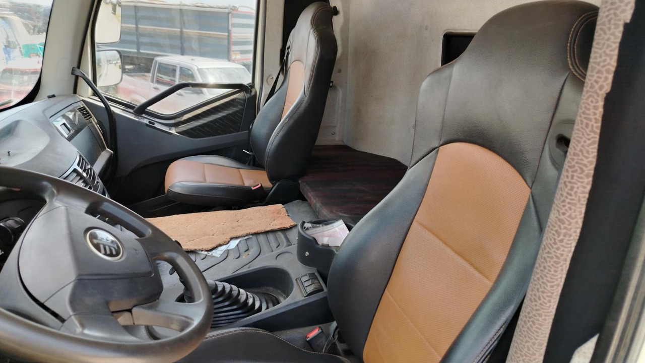 Самосвал FAW CA3250P66K24T1E5: фото 9
