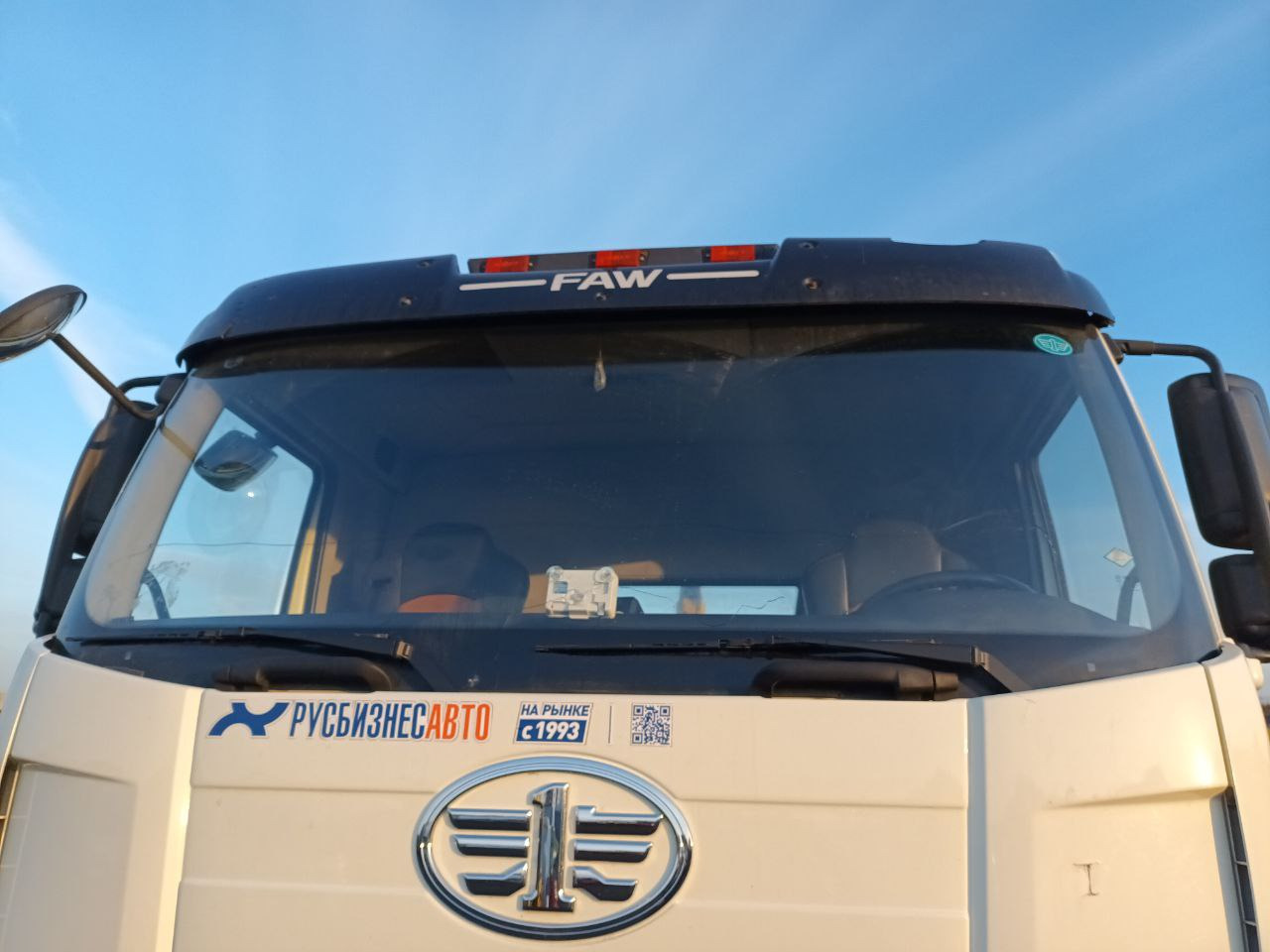 FAW ТН-X1 - Крюковой мультилифт: фото 5 FAW ТН-X1 - Крюковой мультилифт: фото 5