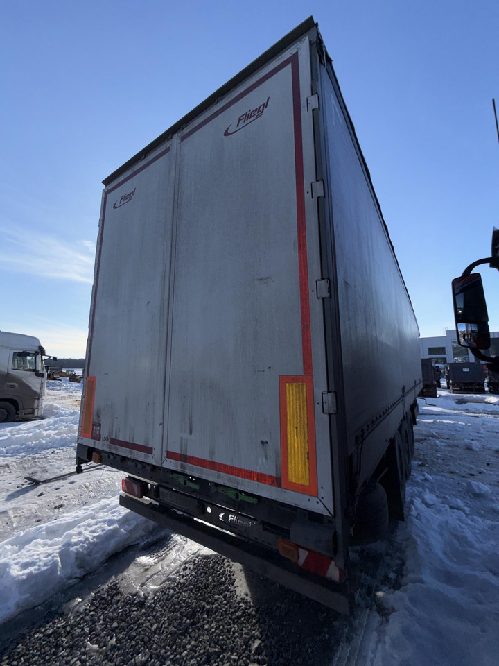 Fliegl SDS 350 - Тентованный полуприцеп: фото 5 Fliegl SDS 350 - Тентованный полуприцеп: фото 5