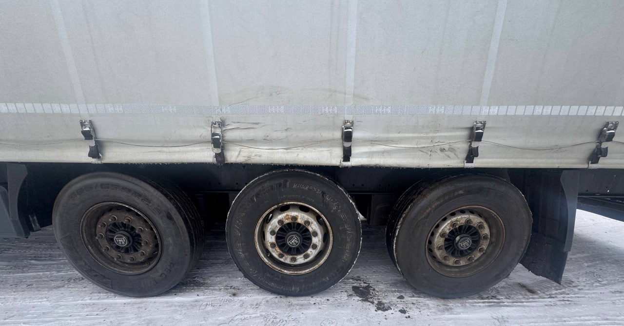 Тентованный полуприцеп Fliegl SDS 350: фото 9 Тентованный полуприцеп Fliegl SDS 350: фото 9