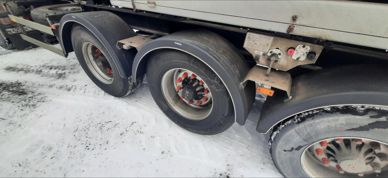 Полуприцеп-цистерна FoxTank 877721: фото 10 Полуприцеп-цистерна FoxTank 877721: фото 10