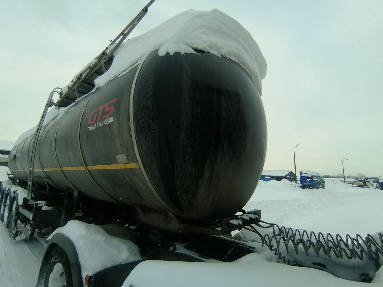 FoxTank 877721 - Полуприцеп-цистерна: фото 2 FoxTank 877721 - Полуприцеп-цистерна: фото 2