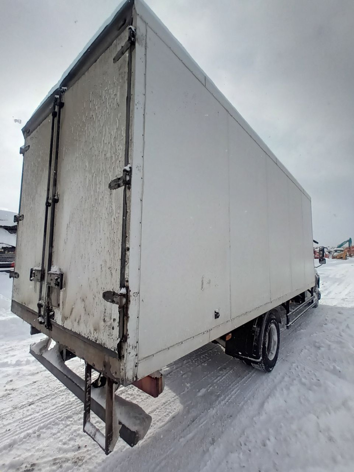 GAZ 2790E-12 - Рефрижератор: фото 5 GAZ 2790E-12 - Рефрижератор: фото 5