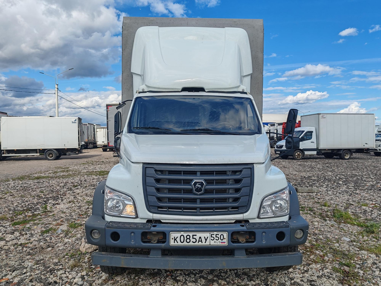GAZ 2824LN - Тентованный грузовик: фото 1 GAZ 2824LN - Тентованный грузовик: фото 1