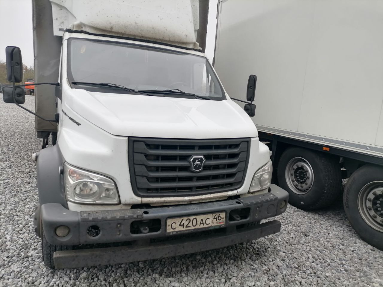 GAZ 2824LN - Тентованный грузовик: фото 1 GAZ 2824LN - Тентованный грузовик: фото 1