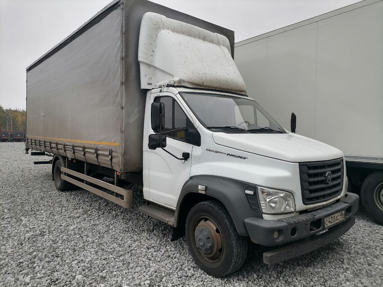 GAZ 2824LN - Тентованный грузовик: фото 2 GAZ 2824LN - Тентованный грузовик: фото 2