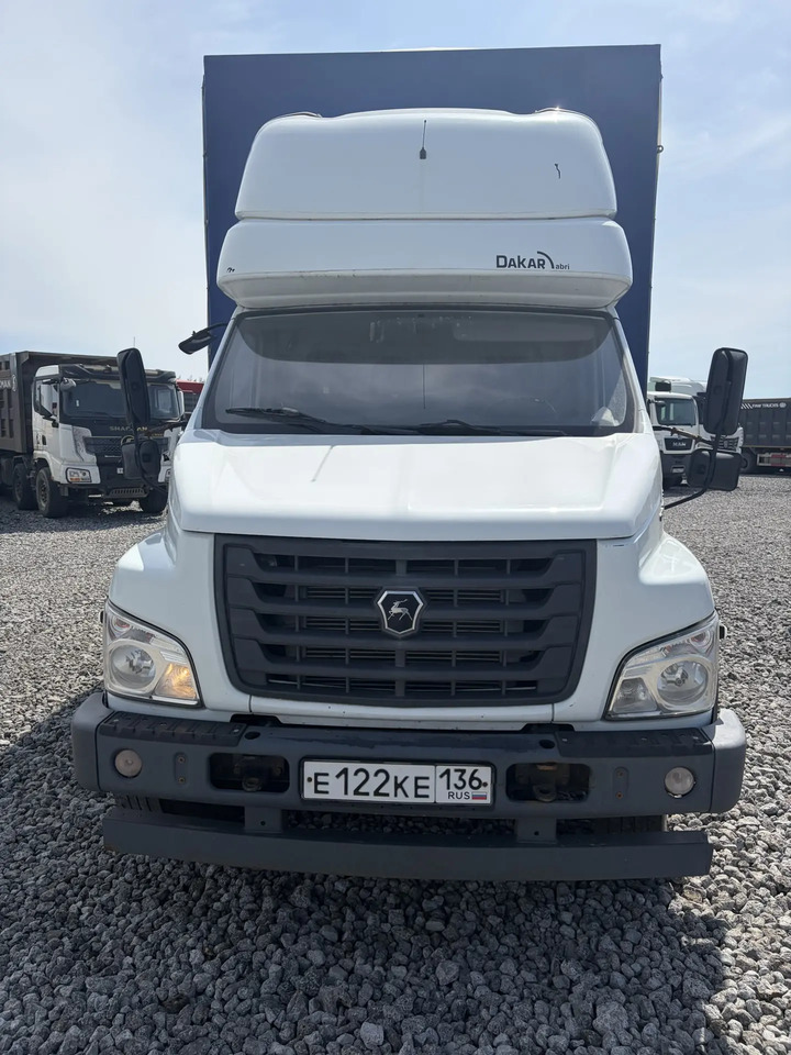 GAZ 2824LU - Тентованный грузовик: фото 1 GAZ 2824LU - Тентованный грузовик: фото 1