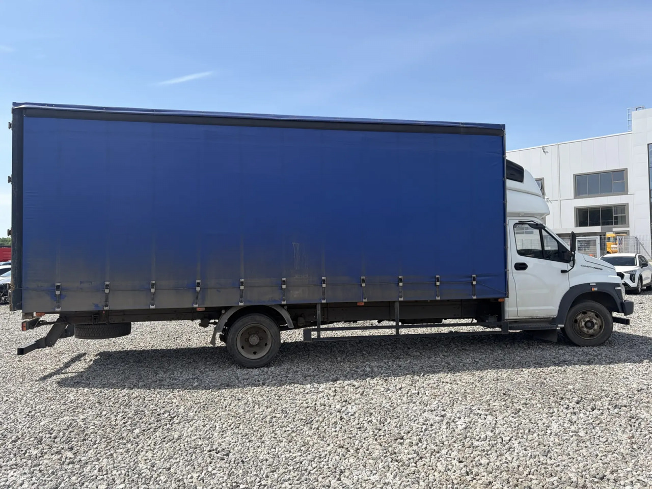 GAZ 2824LU - Тентованный грузовик: фото 4 GAZ 2824LU - Тентованный грузовик: фото 4
