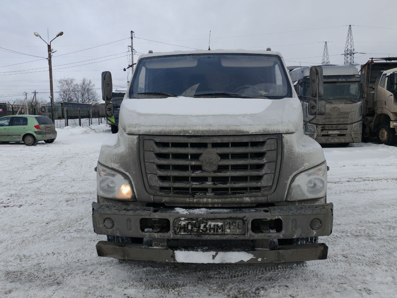 GAZ C41RB3 - Тентованный грузовик: фото 1 GAZ C41RB3 - Тентованный грузовик: фото 1