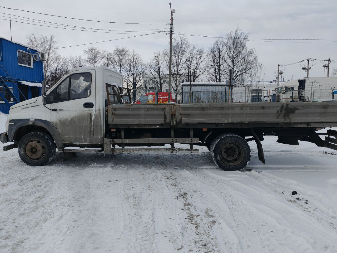 GAZ C41RB3 - Тентованный грузовик: фото 4 GAZ C41RB3 - Тентованный грузовик: фото 4