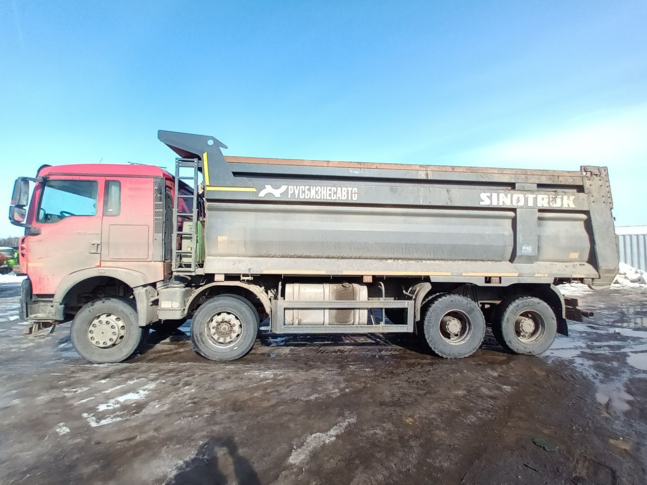 Howo ZZ3317V386GE1 - Самосвал: фото 2 Howo ZZ3317V386GE1 - Самосвал: фото 2